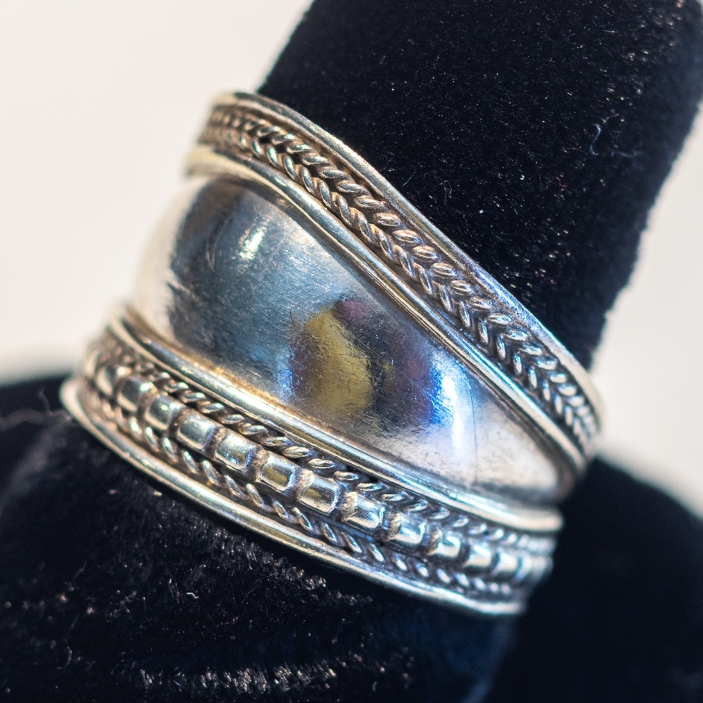 Emperors Ring - Adjustable - Picture 2 of 4